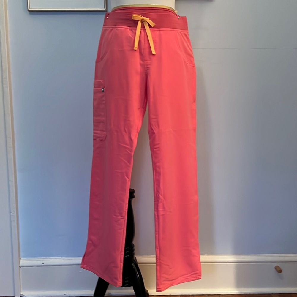 Figs scrub pants flamingo pink S
